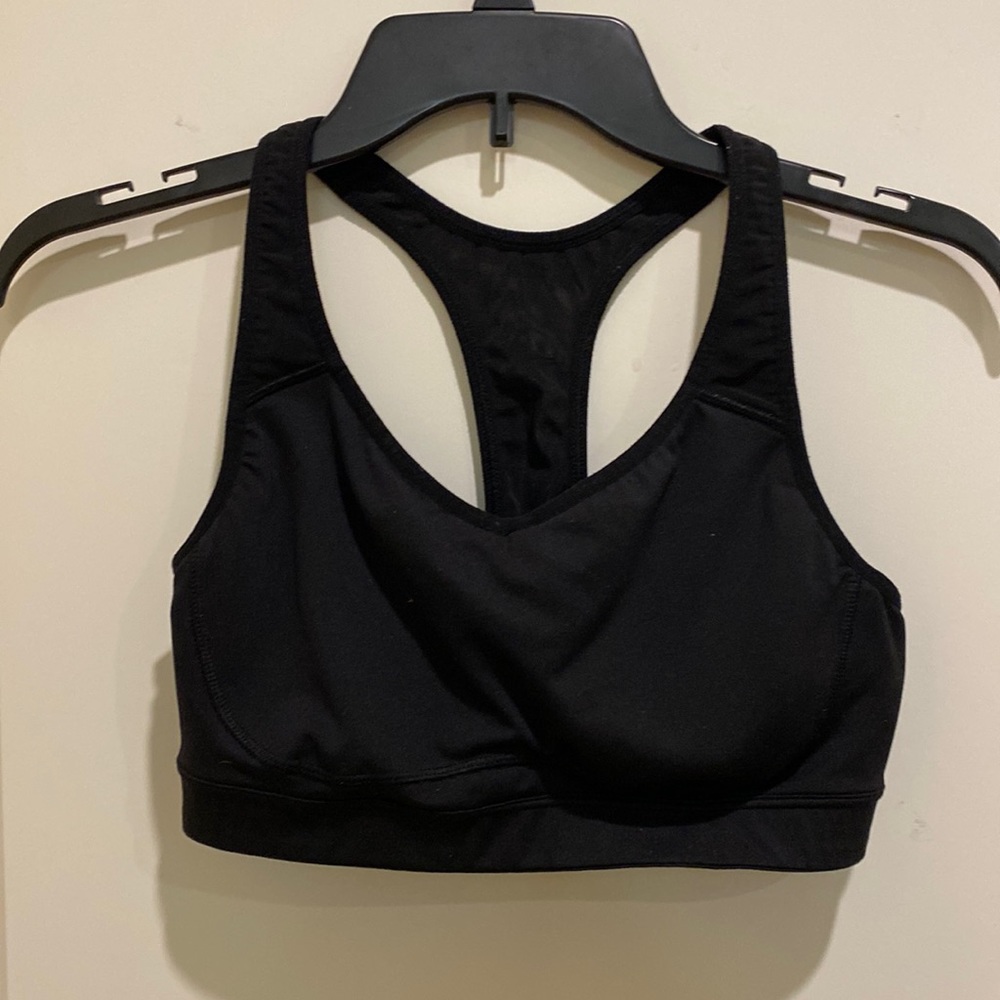 Old navy sports bra